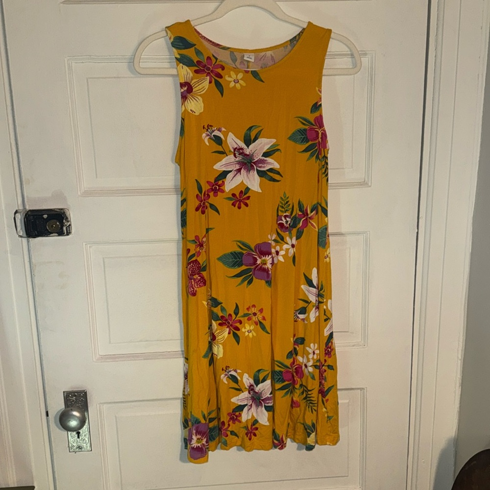 2 for $12 🎉 Old Navy Sleeveless Floral Sundress